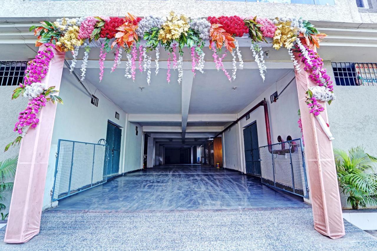 Hotel O Saharsh Hotel Patna  Bagian luar foto